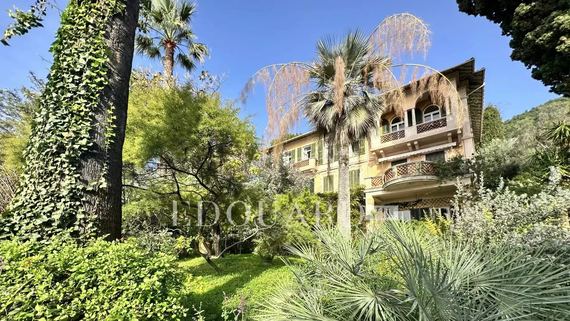 Les démarches à suivre pour vendre son bien à Menton
